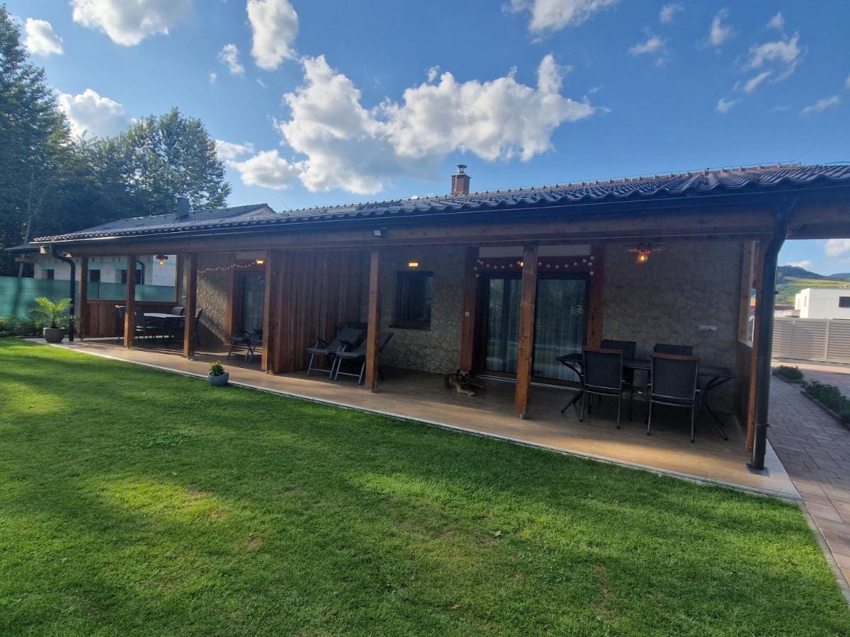 Villa Garden Besenova Exterior foto