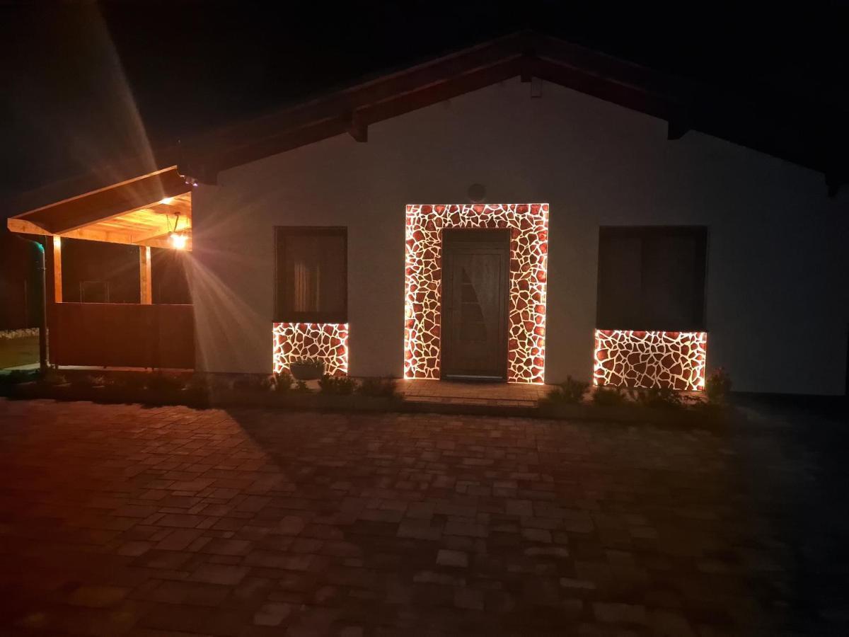 Villa Garden Besenova Exterior foto